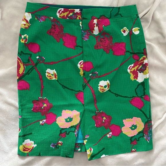 J. Crew Factory Green Floral Pencil Skirt | 6 - Picture 2 of 8